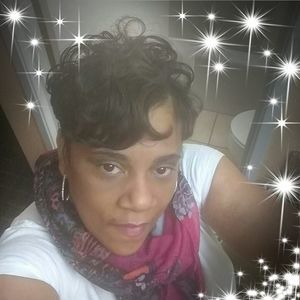 Meet your Posher, Valerie